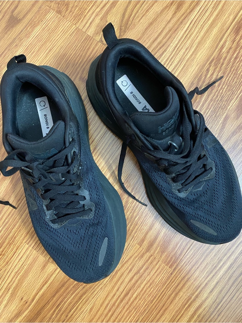 Hoka Bondi 8 Shoes - Black